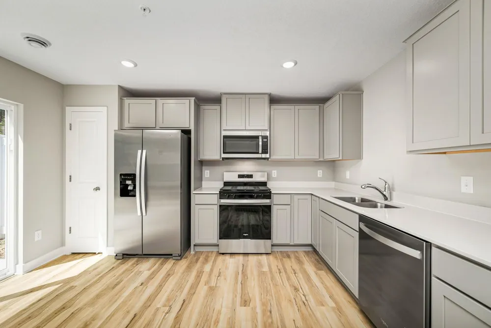 12709 Ashbury Drive Rogers, MN 55374