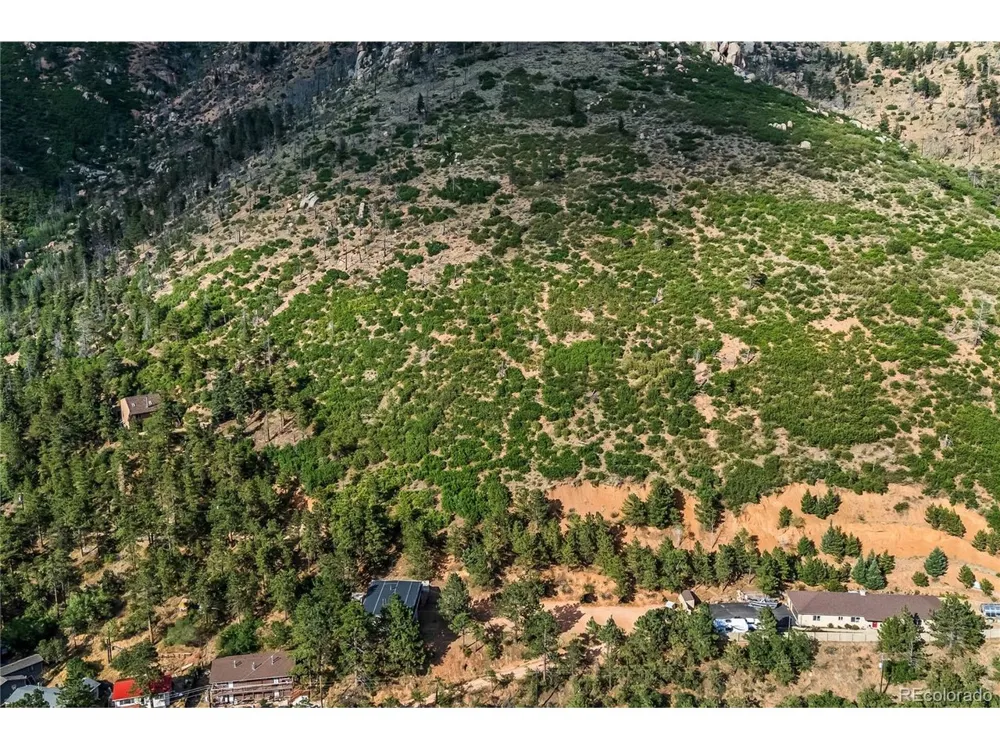 8220 W US Highway 24 Cascade, CO 80809