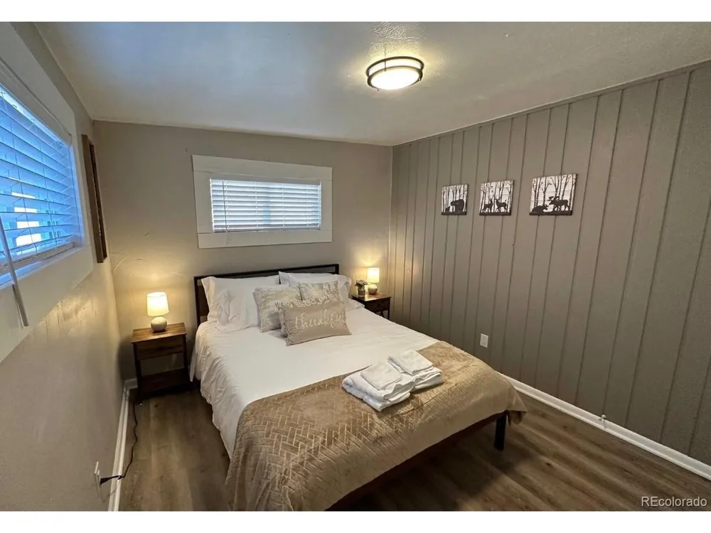 8220 W US Highway 24 Cascade, CO 80809