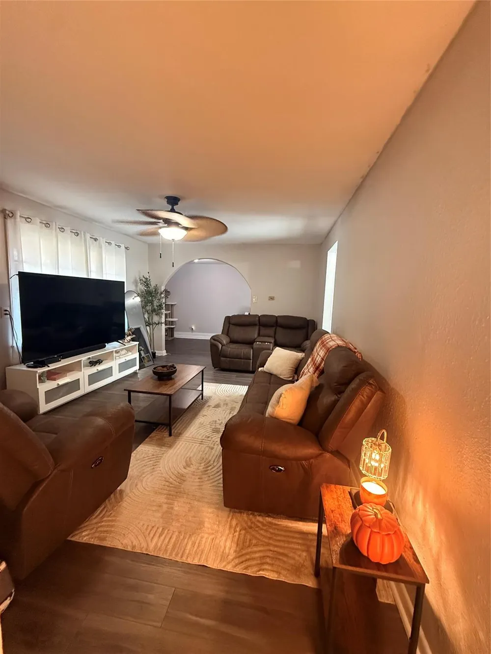 7317 Boggess Road Houston, TX 77016
