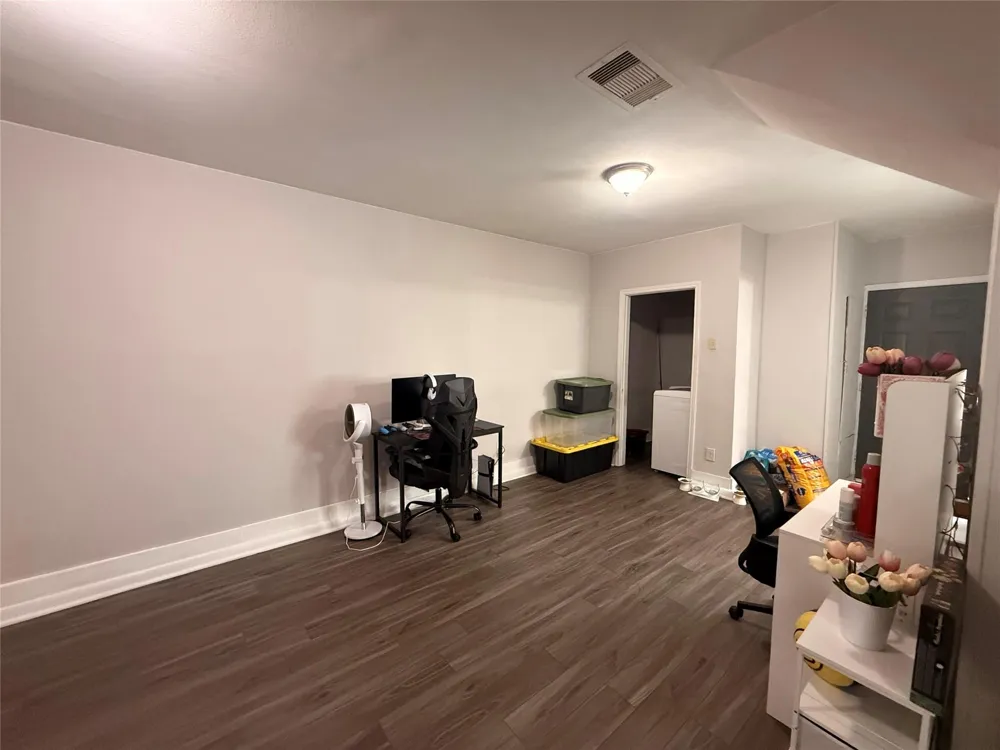 7317 Boggess Road Houston, TX 77016