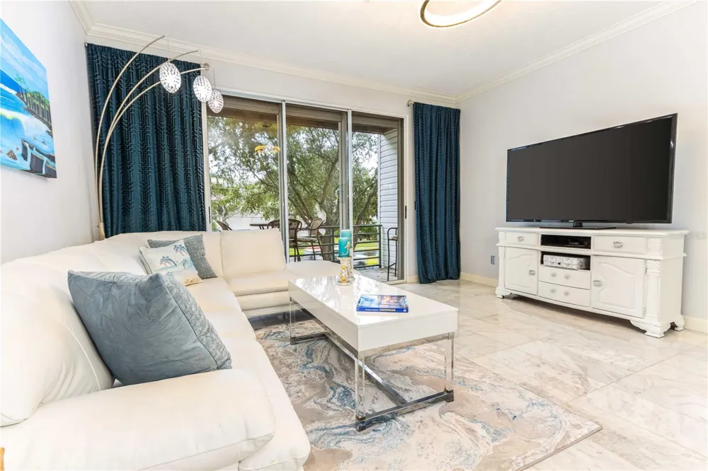 320 ISLAND WAY #605 Clearwater Beach, FL 33767