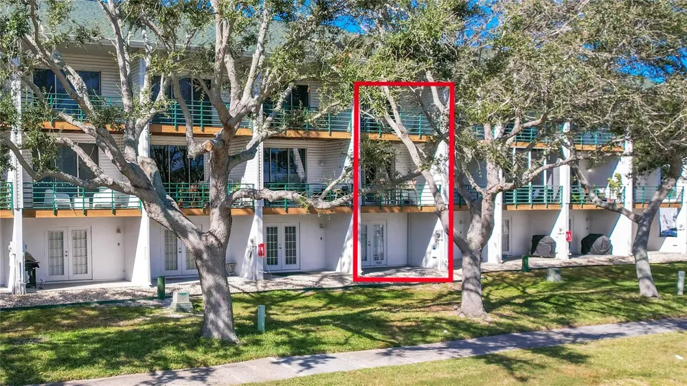 320 ISLAND WAY #605 Clearwater Beach, FL 33767