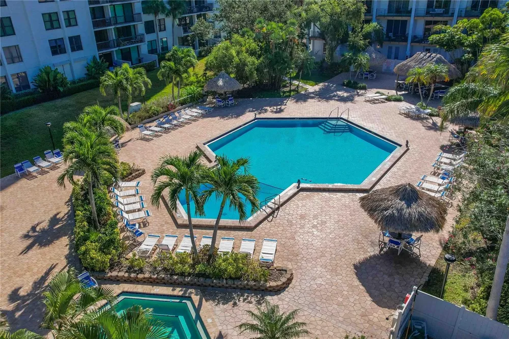 320 ISLAND WAY #605 Clearwater Beach, FL 33767
