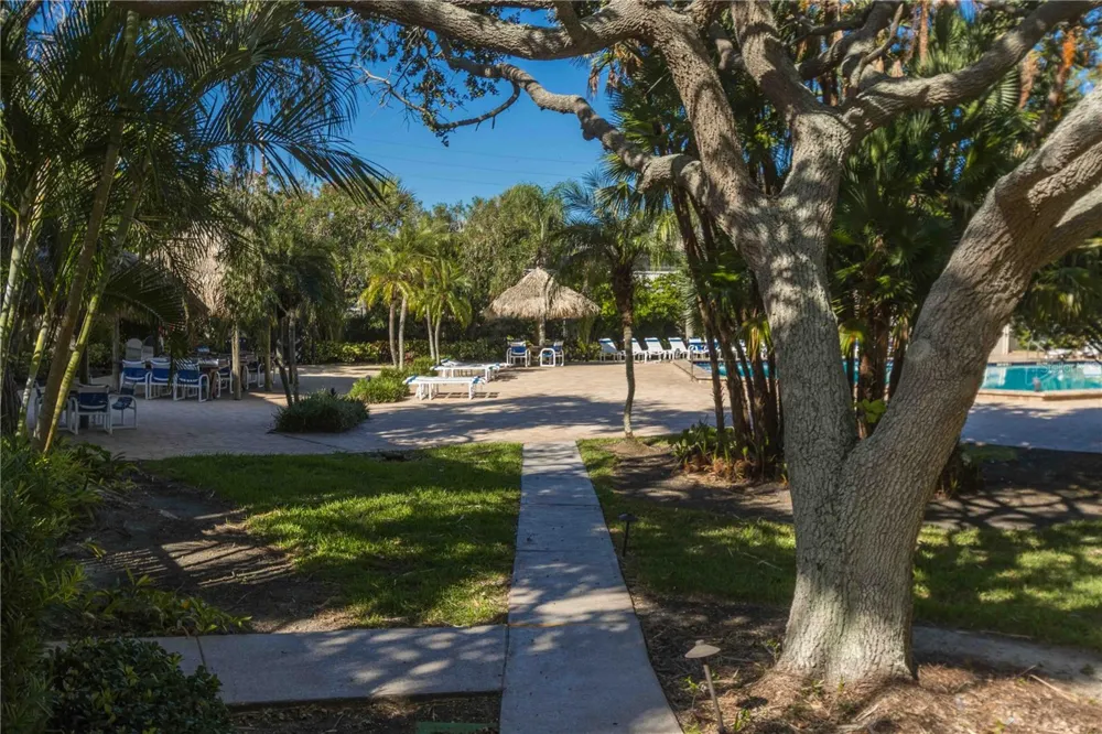 320 ISLAND WAY #605 Clearwater Beach, FL 33767