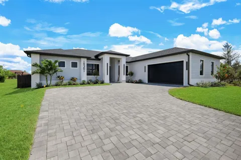 15301 ACORN CIRCLE