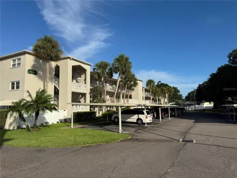 946 VIRGINIA STREET #104