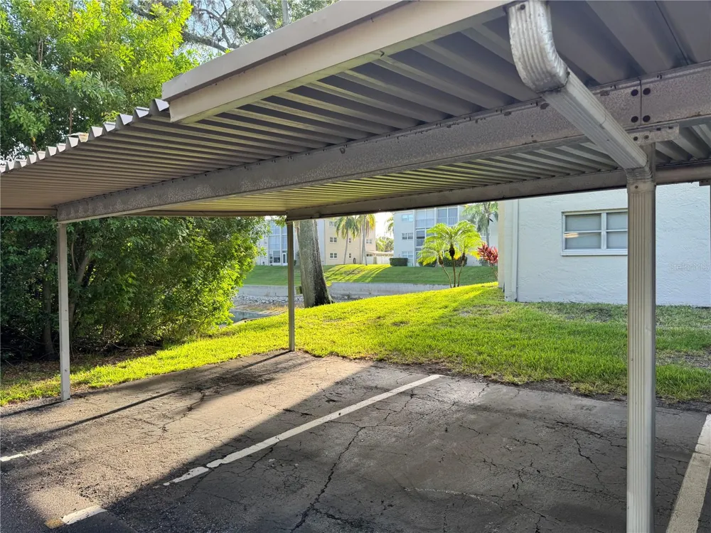 946 VIRGINIA STREET #104 Dunedin, FL 34698