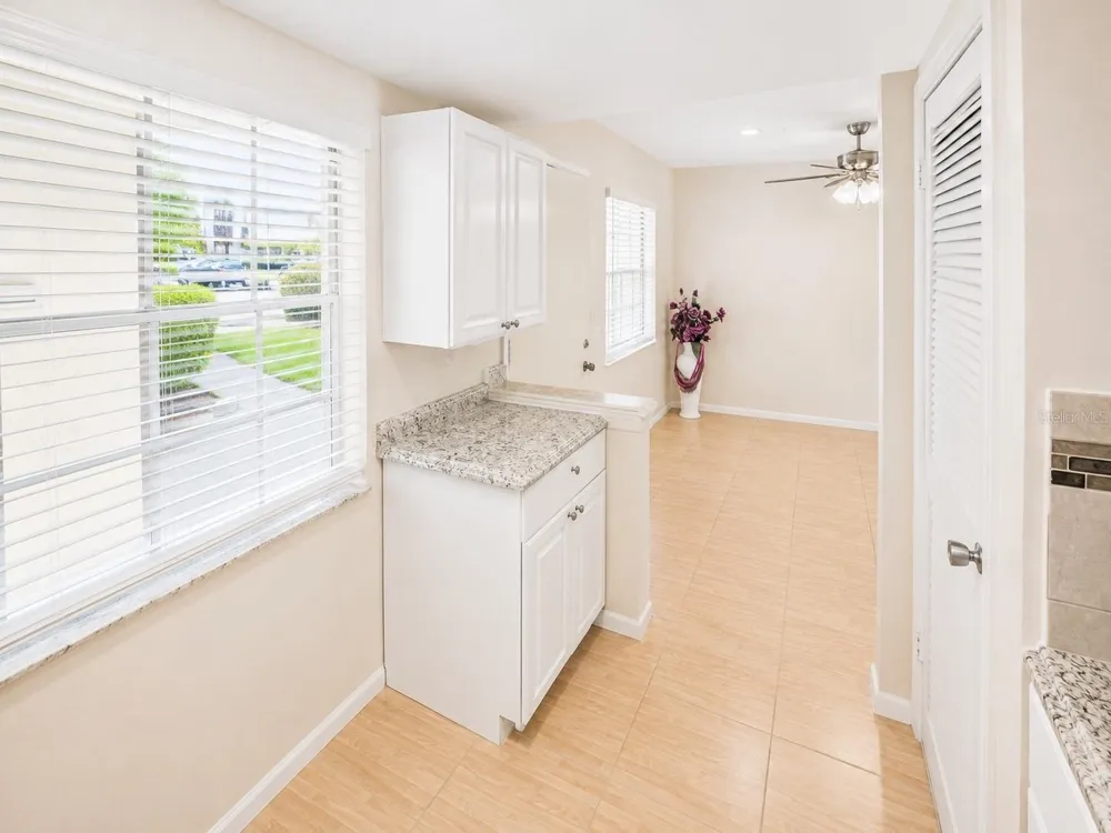 946 VIRGINIA STREET #104 Dunedin, FL 34698