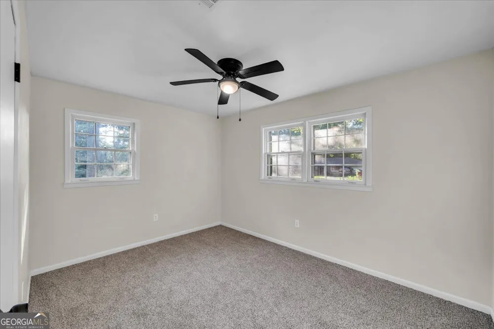 413 Davis DR Centerville, GA 31028