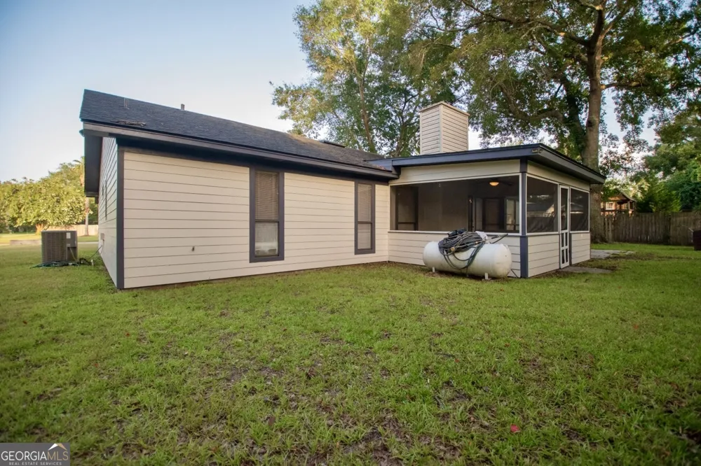 100 Pinedale DR St. Marys, GA 31558