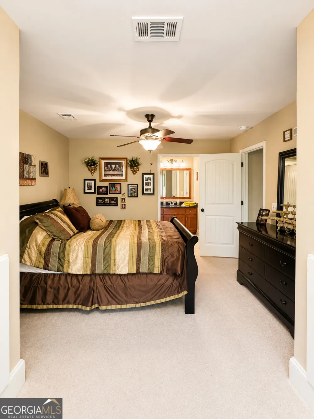 63 Timber Ridge DR Toccoa, GA 30577