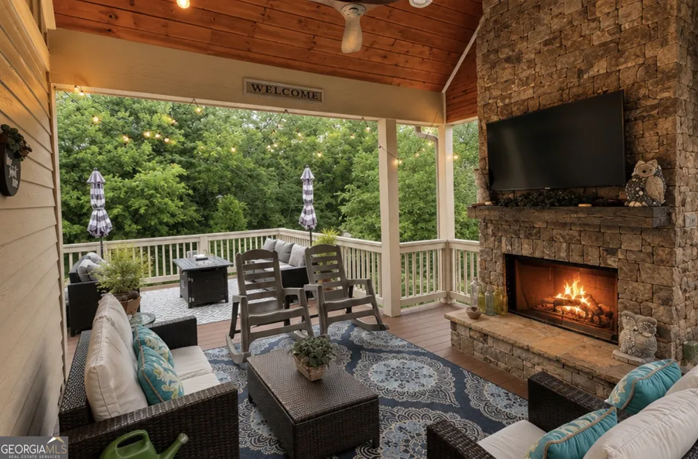 63 Timber Ridge DR Toccoa, GA 30577