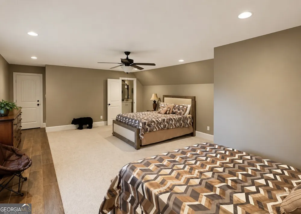 63 Timber Ridge DR Toccoa, GA 30577
