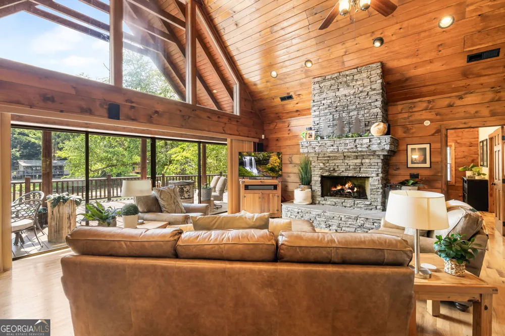 58 Woodberry Ln Murphy, NC 28906