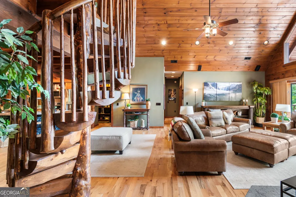 58 Woodberry Ln Murphy, NC 28906