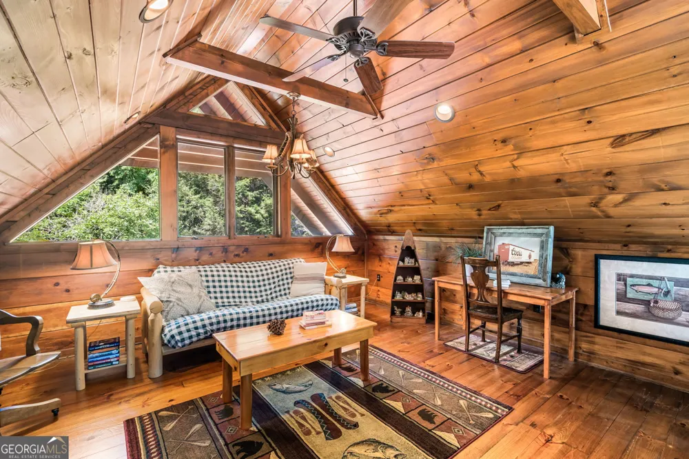 58 Woodberry Ln Murphy, NC 28906