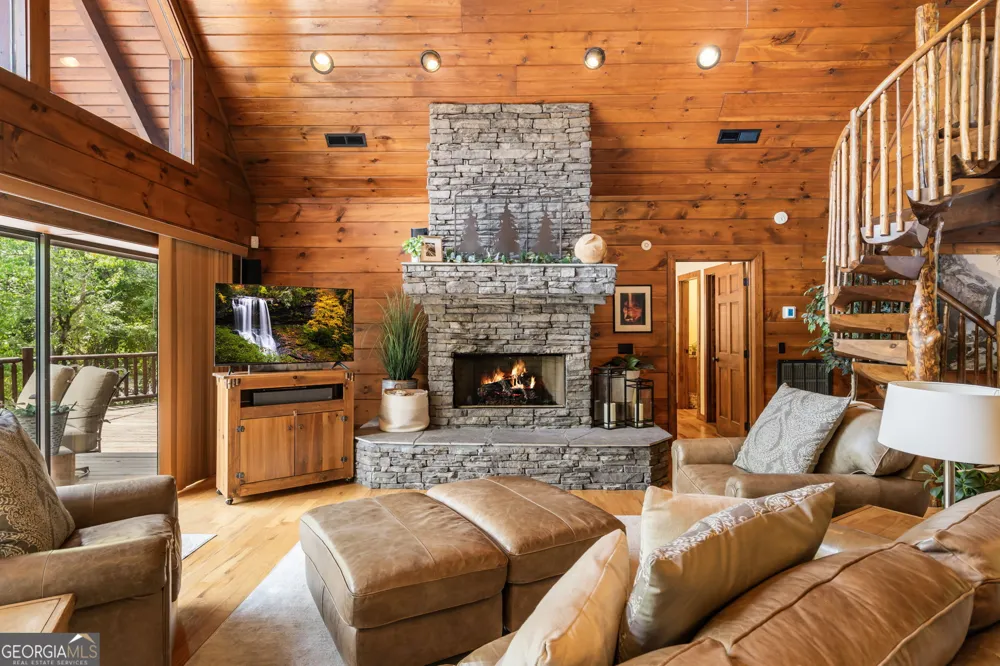 58 Woodberry Ln Murphy, NC 28906