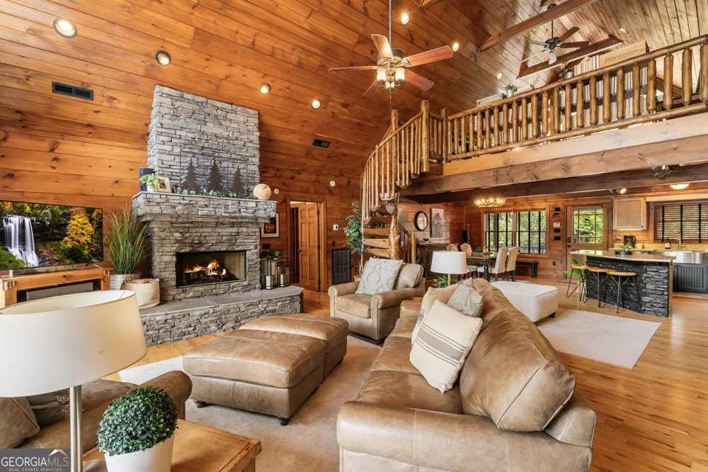 58 Woodberry Ln Murphy, NC 28906