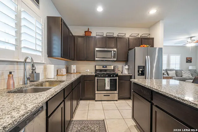 1157 Esplanade San Marcos, TX 78666