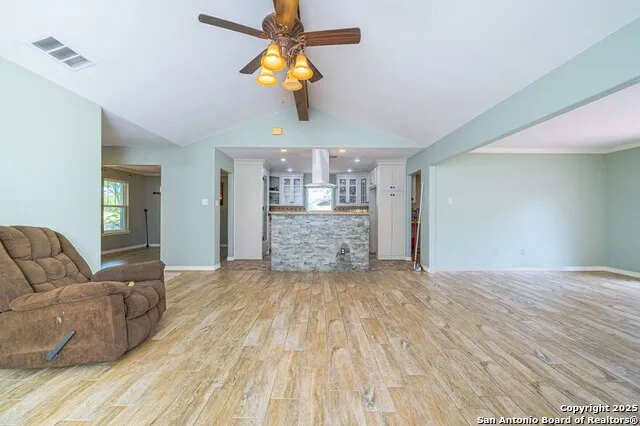 1206 Johnson Woodsboro, TX 78393