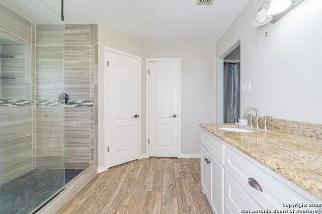 1206 Johnson Woodsboro, TX 78393
