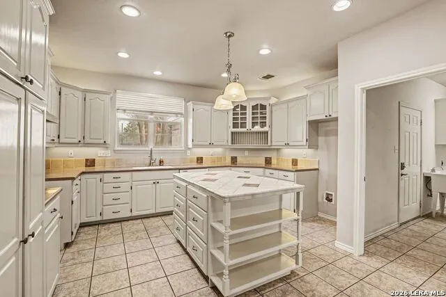 307 E Main Stockdale, TX 78160