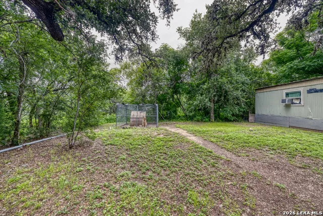 6197 Ranch Road 1120 Leakey, TX 78873