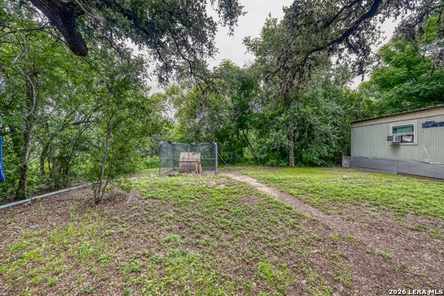 6197 Ranch Road 1120 Leakey, TX 78873