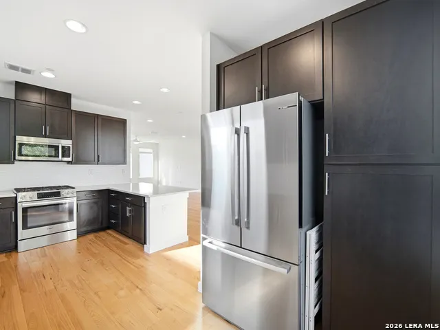 102 Tendick #901 Unit 901 San Antonio, TX 78209