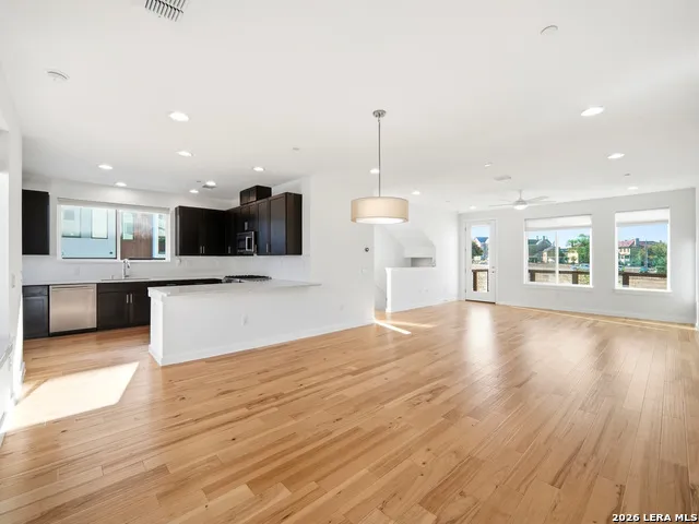 102 Tendick #901 Unit 901 San Antonio, TX 78209