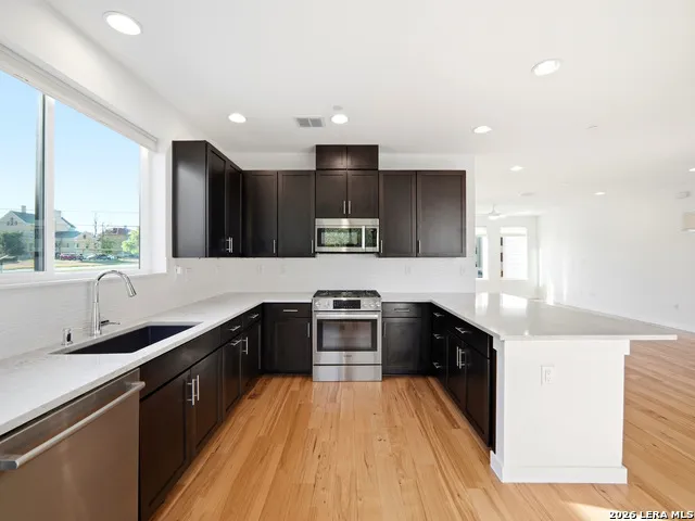 102 Tendick #901 Unit 901 San Antonio, TX 78209