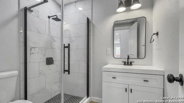 219 Saint James San Antonio, TX 78202