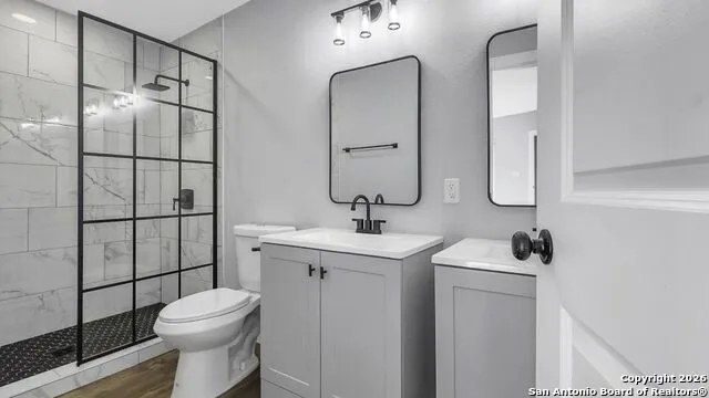 219 Saint James San Antonio, TX 78202