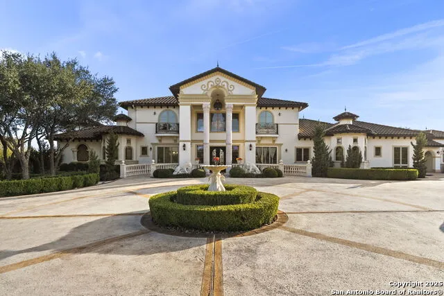1418 Greystone San Antonio, TX 78258