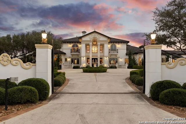 1418 Greystone San Antonio, TX 78258