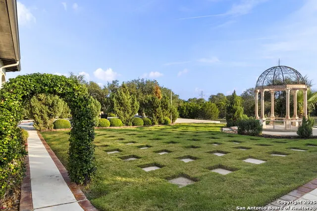 1418 Greystone San Antonio, TX 78258