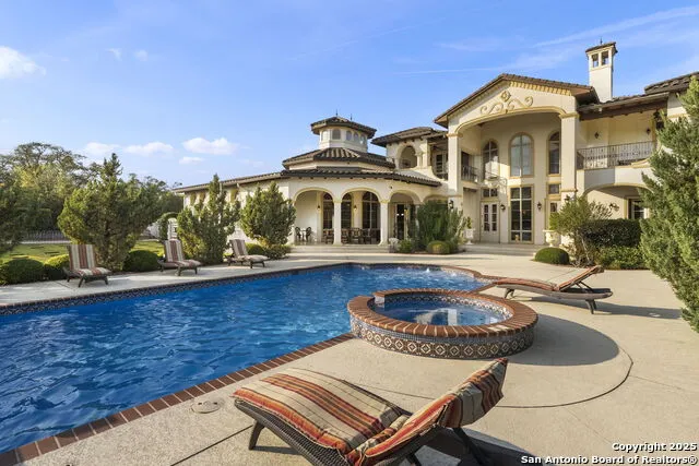 1418 Greystone San Antonio, TX 78258