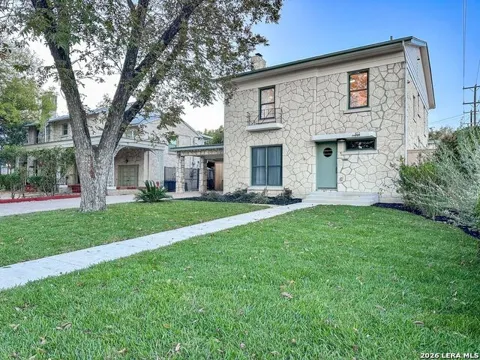 102 LUTHER DR