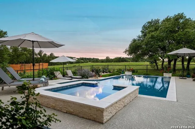 2009 Axis Circle Fredericksburg, TX 78624