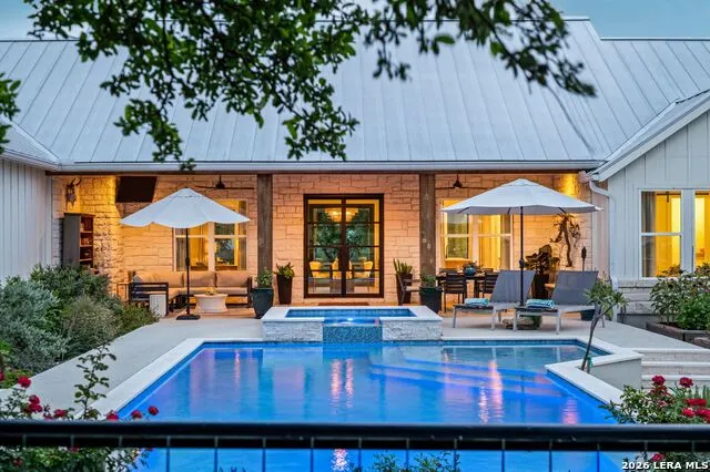 2009 Axis Circle Fredericksburg, TX 78624
