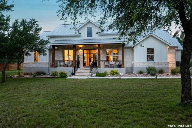 2009 Axis Circle Fredericksburg, TX 78624