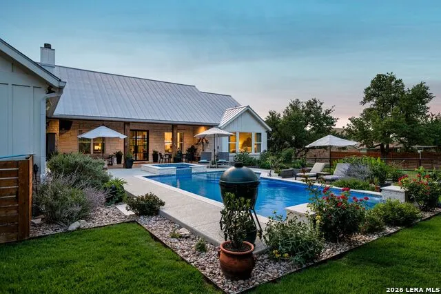 2009 Axis Circle Fredericksburg, TX 78624