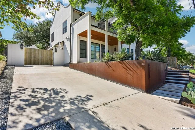 1915 BRACKENRIDGE ST Austin, TX 78704