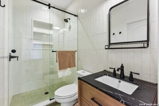 1915 BRACKENRIDGE ST Austin, TX 78704