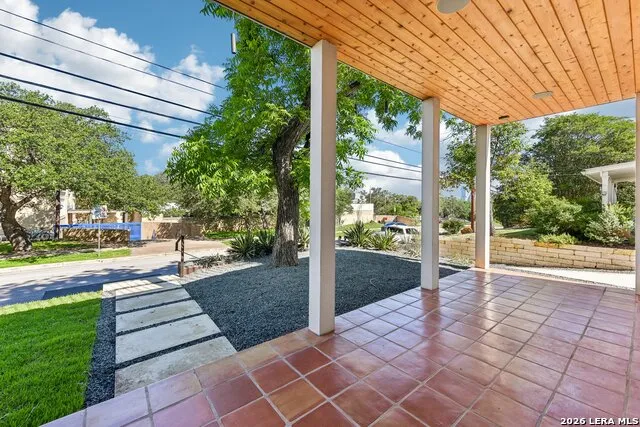 1915 BRACKENRIDGE ST Austin, TX 78704