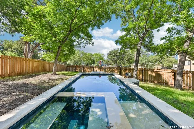 1915 BRACKENRIDGE ST Austin, TX 78704