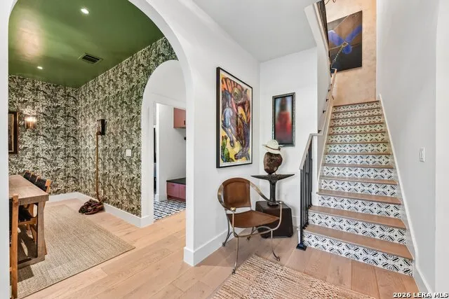 1915 BRACKENRIDGE ST Austin, TX 78704