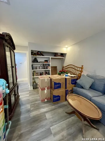 1051 COUNTRY CLUB DR #18 Seguin, TX 78155