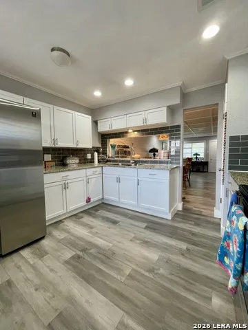 1051 COUNTRY CLUB DR #18 Seguin, TX 78155